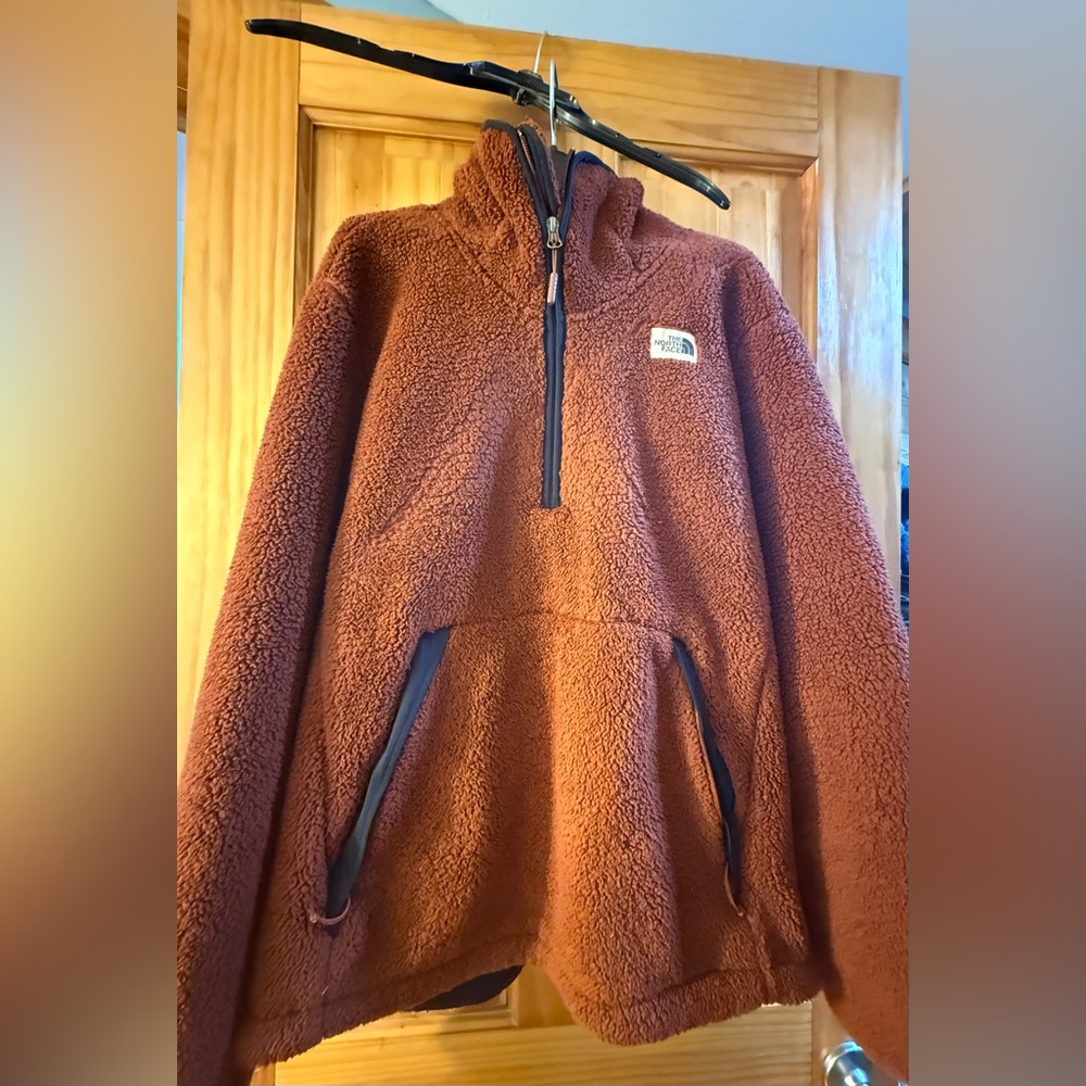 North Face fleece pullover jacket with hood